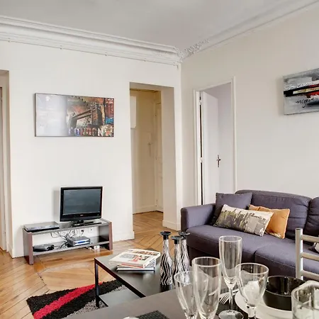 Apartment Beauregard Design *